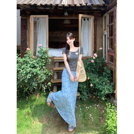 BY14140# 韩系正肩设计感U领短袖+蓝色碎花半身鱼尾长裙胖MM慵懒风温柔 服裝批發女裝批發服飾貨源