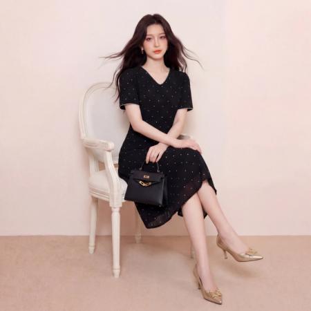 BY14160# 奢姿大码女装夏季减龄波点V领连衣裙胖妹妹度假风时尚中长裙 服裝批發女裝批發服飾貨源