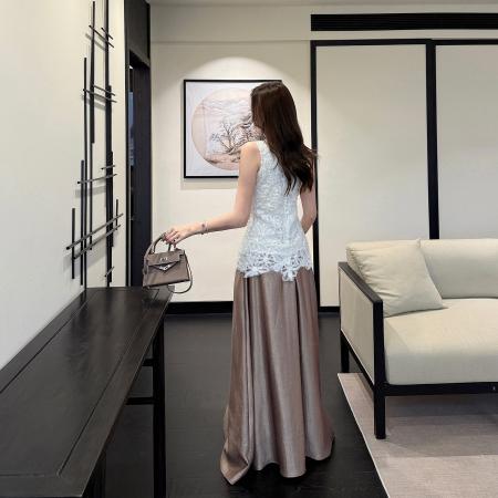 法式优雅无袖立体刺绣镂空蕾丝背心收腰气质外穿上衣+半身裙套装 服裝批發女裝批發服飾貨源