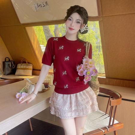 简约时尚烫钻小马针织衫女夏季新款圆领宽松减龄百搭上衣 服裝批發女裝批發服飾貨源