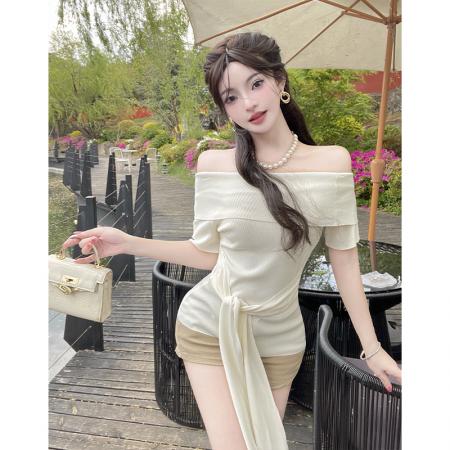 纯欲风一字肩露肩短袖针织衫女夏季时尚气质修身百搭系带上衣 服裝批發女裝批發服飾貨源