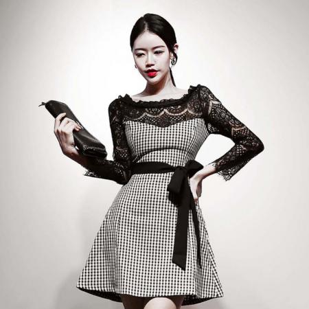 BY14219# 复古优雅风蕾丝拼接千鸟格连衣裙收腰系带显瘦气质名媛小黑裙 服裝批發女裝批發服飾貨源