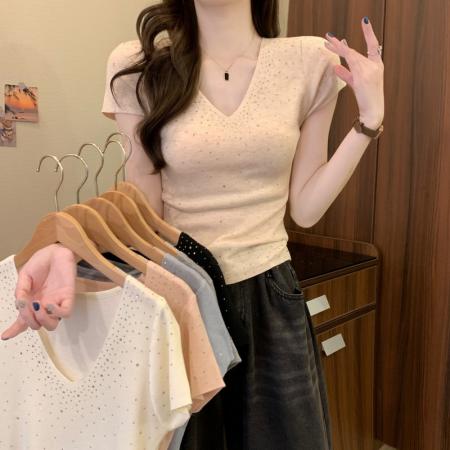 BY14233# 春夏新款设计感小众烫钻修身显瘦气质温柔纯欲针织上衣 服裝批發女裝批發服飾貨源