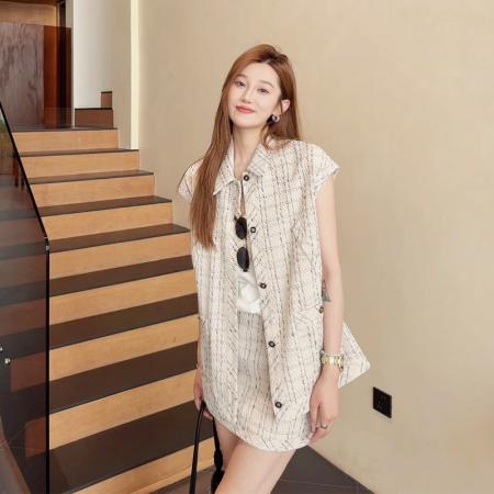 夏季新款温柔杏色格纹小香风套装无袖马甲+A字短裙两件套 服裝批發女裝批發服飾貨源