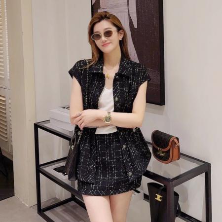 夏季新款温柔杏色格纹小香风套装无袖马甲+A字短裙两件套 服裝批發女裝批發服飾貨源