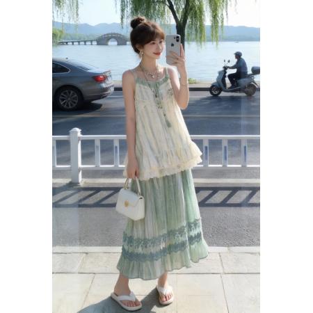 夏季新款时髦森系甜美雪纺吊带上衣显瘦蕾丝拼接半身裙两件套 服裝批發女裝批發服飾貨源