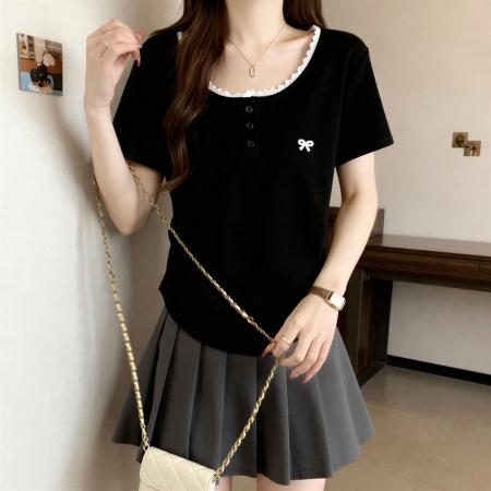 大码蝴蝶结蕾丝拼接圆领短袖T恤夏季胖MM设计感修身褶皱收腰上衣 服裝批發女裝批發服飾貨源