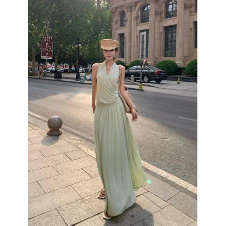 BY14429# 性感V领露背挂脖交叉背心上衣+A字大摆半身裙套装女服裝批發女裝批發服飾貨源