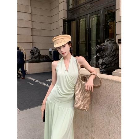 BY14429# 性感V领露背挂脖交叉背心上衣+A字大摆半身裙套装女服裝批發女裝批發服飾貨源