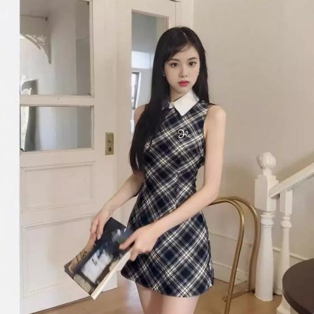 BY14436# 学院风格子无袖连衣裙女夏季新款polo领收腰A字短裙气质裙子服裝批發女裝批發服飾貨源