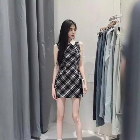 BY14436# 学院风格子无袖连衣裙女夏季新款polo领收腰A字短裙气质裙子服裝批發女裝批發服飾貨源