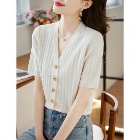 BY14451# 法式高级感小香风开衫短款上衣女夏薄款别致V领冰丝短袖针织小衫服裝批發女裝批發服飾貨源