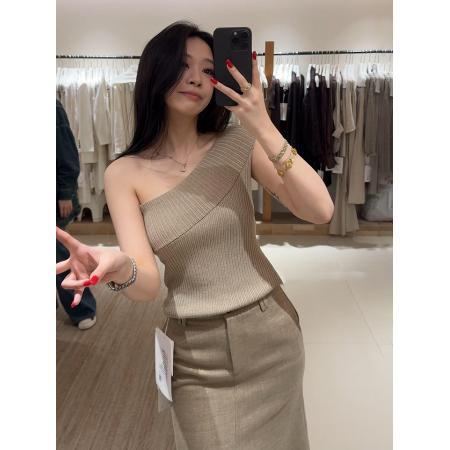 BY14475# 宽边斜肩针织背心外穿女夏季修身显瘦气质短款设计感小众无袖上衣服裝批發女裝批發服飾貨源