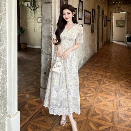 BY14586# 夏季刺绣印花雪纺法式复古气质显瘦大摆连衣裙 服裝批發女裝批發服飾貨源
