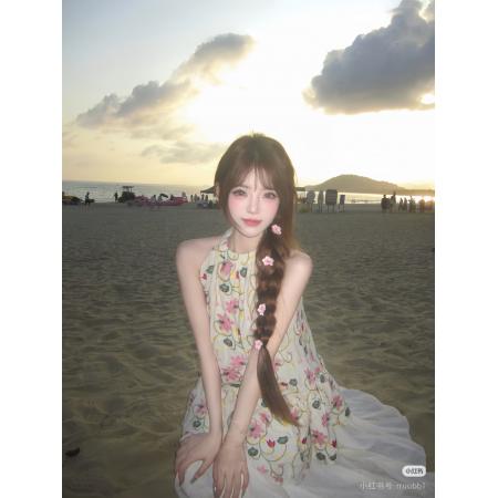 BY14601# 杏色圆领露肩刺绣碎花吊带背心女春季百搭挂脖上衣 服裝批發女裝批發服飾貨源