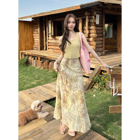 BY14692# 夏季新款纯色针织上衣+雪纺碎花半身裙两件套女时尚套装 服裝批發女裝批發服飾貨源