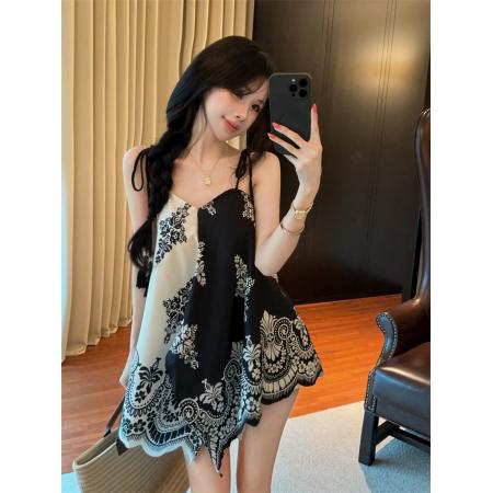 BY14785# 度假民族风复古印花撞色不规则宽松吊带上衣两面穿 服裝批發女裝批發服飾貨源