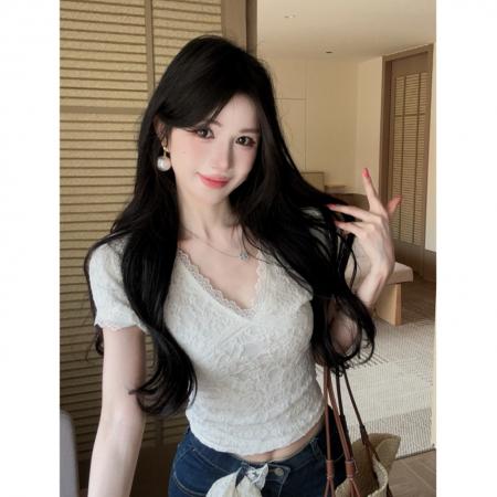 BY14786# 气质温柔蕾丝拼接短袖V领显瘦修身上衣带里布内衬 服裝批發女裝批發服飾貨源