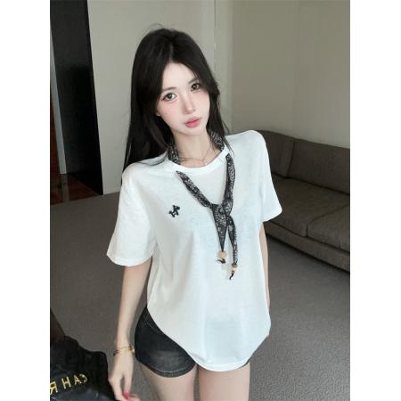 BY14790# 圆领设计感配丝巾宽松短袖T恤上衣 服裝批發女裝批發服飾貨源