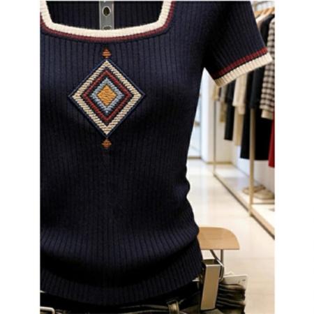 BY15022# 独特复古撞色拼接方领冰丝针织短袖t恤女修身显瘦上衣夏季 服裝批發女裝批發服飾貨源