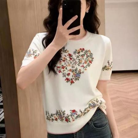 BY15027# 法式爱心碎花短袖针织衫女早春新款圆领百搭高级感休闲上衣服 服裝批發女裝批發服飾貨源