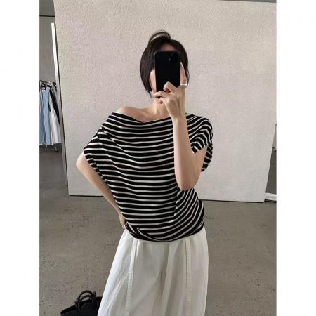 BY15030# TG条纹极简调气质显瘦荡领斜肩两穿针织上衣女春新款 服裝批發女裝批發服飾貨源