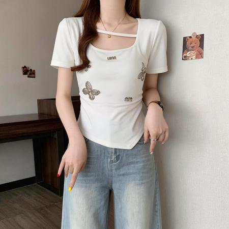 BY15082# 大码胖mm短袖T恤方领设计感炸街甜辣上衣M-4XL 服裝批發女裝批發服飾貨源