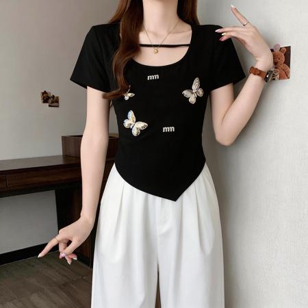 BY15082# 大码胖mm短袖T恤方领设计感炸街甜辣上衣M-4XL 服裝批發女裝批發服飾貨源