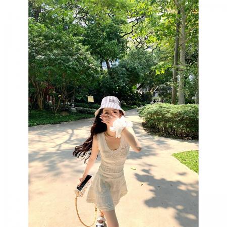 BY15107# 韩版新款奶油呼吸纯欲风白色镂空针织背心收腰连衣裙女 服裝批發女裝批發服飾貨源