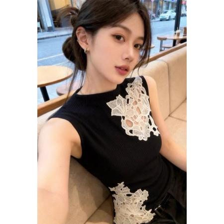 BY15235# 新中式风黑色蕾丝拼接无袖背心女设计感修身显瘦镂空内搭上衣服裝批發女裝批發服飾貨源