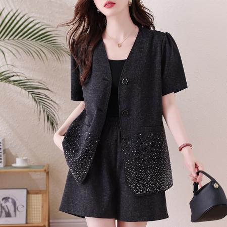 BY15316# 大码套装亚麻重工烫钻遮肉显瘦上衣夏新款胖mm阔腿短裤两件套服裝批發女裝批發服飾貨源