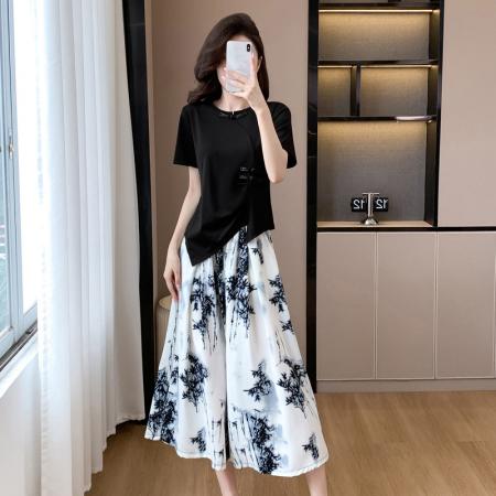 BY15339# 夏季新款套装短袖T恤上衣裤裙大码女装宽松型时尚显瘦国潮两件套服裝批發女裝批發服飾貨源