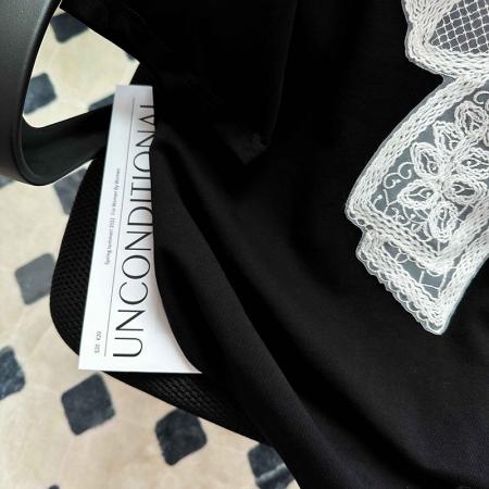 BY15386# 短袖t恤女夏韩版刺绣花潮圆领上衣大码女装服裝批發女裝批發服飾貨源