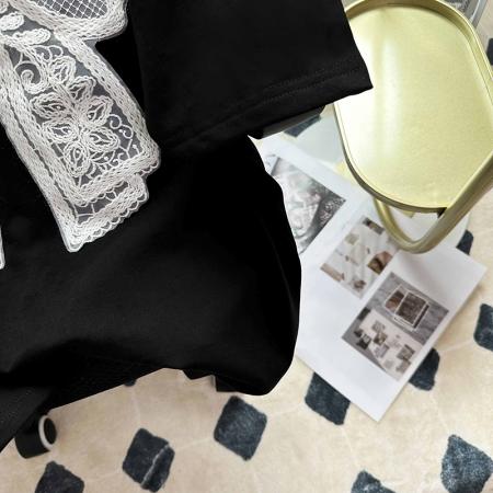 BY15386# 短袖t恤女夏韩版刺绣花潮圆领上衣大码女装服裝批發女裝批發服飾貨源