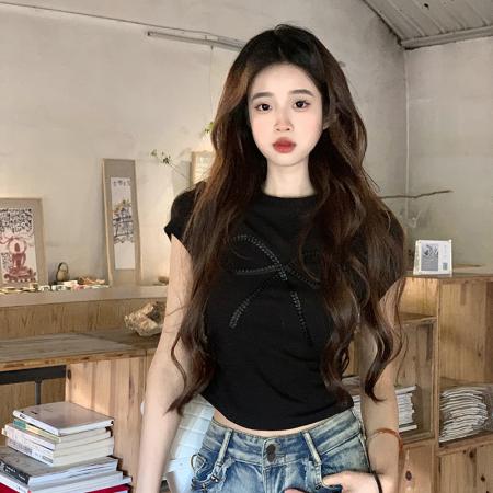 BY15388# 螺纹短袖t恤夏潮刺绣正肩修身短款圆领上衣女装服裝批發女裝批發服飾貨源