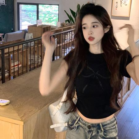 BY15388# 螺纹短袖t恤夏潮刺绣正肩修身短款圆领上衣女装服裝批發女裝批發服飾貨源