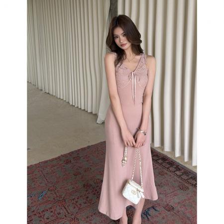 BY15406# 春夏新款粉色蕾丝拼接V领无袖连衣裙女修身气质优雅长裙服裝批發女裝批發服飾貨源