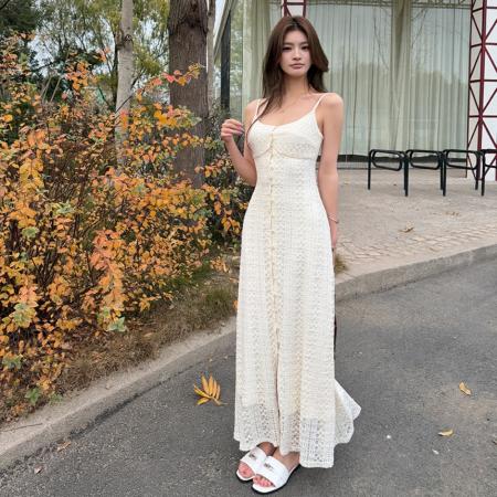 BY15413# 春夏新款法式复古低领蕾丝前开衩修身吊带长裙连衣裙女服裝批發女裝批發服飾貨源
