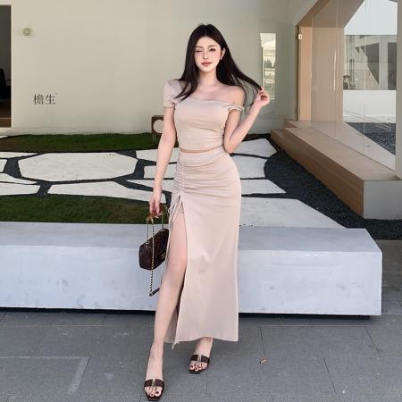 BY15444# 茶系穿搭套装辣妹斜肩短款修身T恤上衣包臀半身裙两件套 服裝批發女裝批發服飾貨源