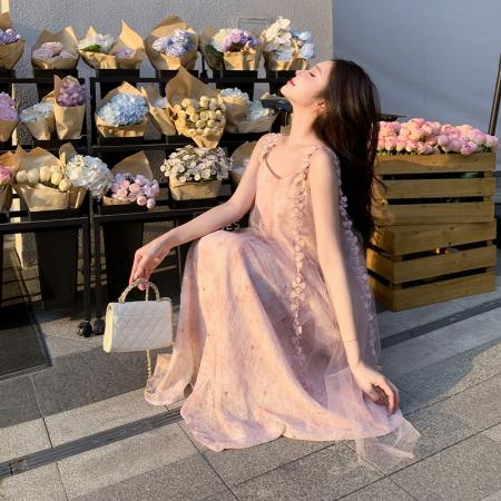 BY15448# 法式超仙吊带连衣裙夏高级感显瘦三亚海边度假风沙滩长裙 服裝批發女裝批發服飾貨源