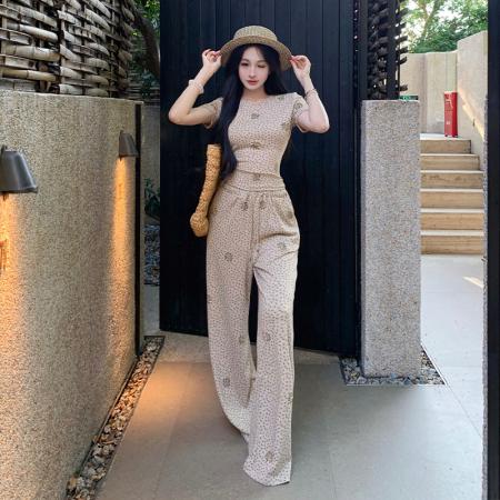 BY15450# 韩系穿搭设计感碎花烫钻短袖T恤上衣阔腿裤长裤两件套装 服裝批發女裝批發服飾貨源