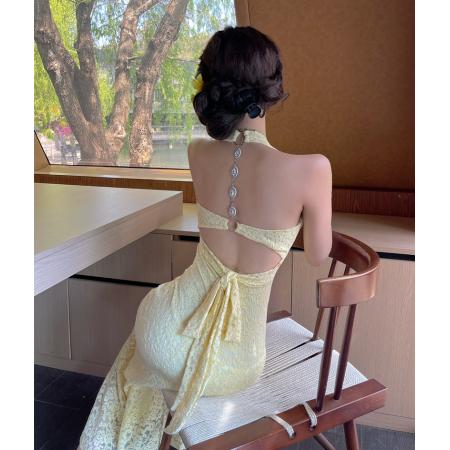 BY15455# 法式性感蕾丝V领轻礼服裙修色挂脖露背镶钻吊带连衣裙夏 服裝批發女裝批發服飾貨源