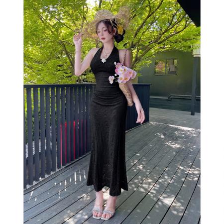 BY15455# 法式性感蕾丝V领轻礼服裙修色挂脖露背镶钻吊带连衣裙夏 服裝批發女裝批發服飾貨源