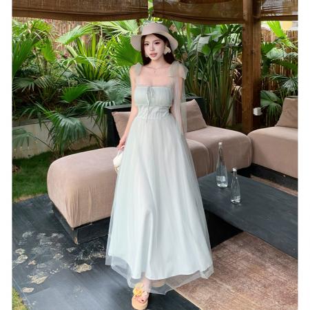 BY15459# 绿野仙踪网纱吊带连衣裙女夏海边度假氛围感气质长裙温柔 服裝批發女裝批發服飾貨源