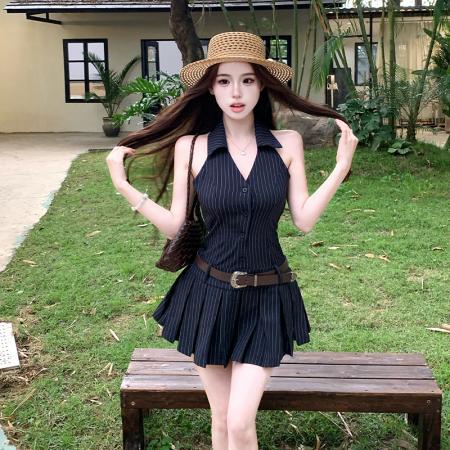 BY15462# 纯欲辣妹无袖V领挂脖条纹连衣裙气质性感御姐风a字百褶裙 服裝批發女裝批發服飾貨源