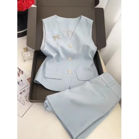 BY15469# 夏季穿搭一整套高级感欧货时尚洋气减龄小香风浅蓝色马甲短裤套装 服裝批發女裝批發服飾貨源