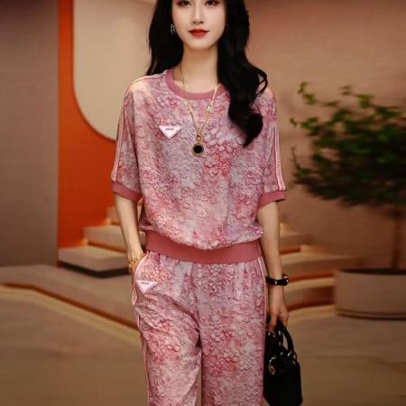 BY15471# 粉色时尚套装时髦洋气清新减龄休闲运动夏日绝美穿搭一整套女 服裝批發女裝批發服飾貨源