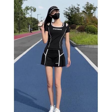 BY15484# 时尚设计感修身显瘦撞色线条两件套夏季镂空T恤短裙运动套装 服裝批發女裝批發服飾貨源