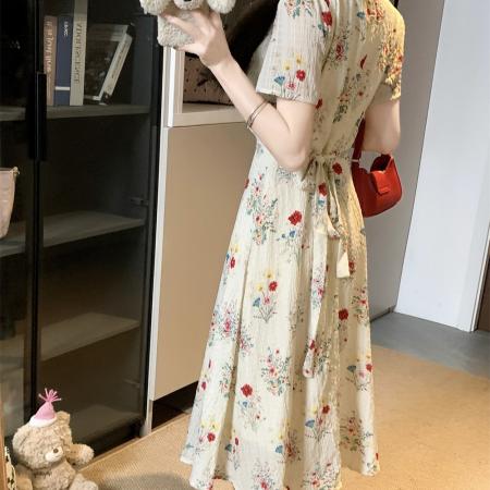 BY15524# 大码女装碎花明媚大方温柔法式显瘦气质中长款连衣裙设计感长裙子 服裝批發女裝批發服飾貨源