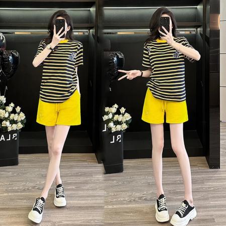 BY15550# 夏季新款休闲穿搭宽松条纹短袖短裤两件套减龄时尚套装女 服裝批發女裝批發服飾貨源